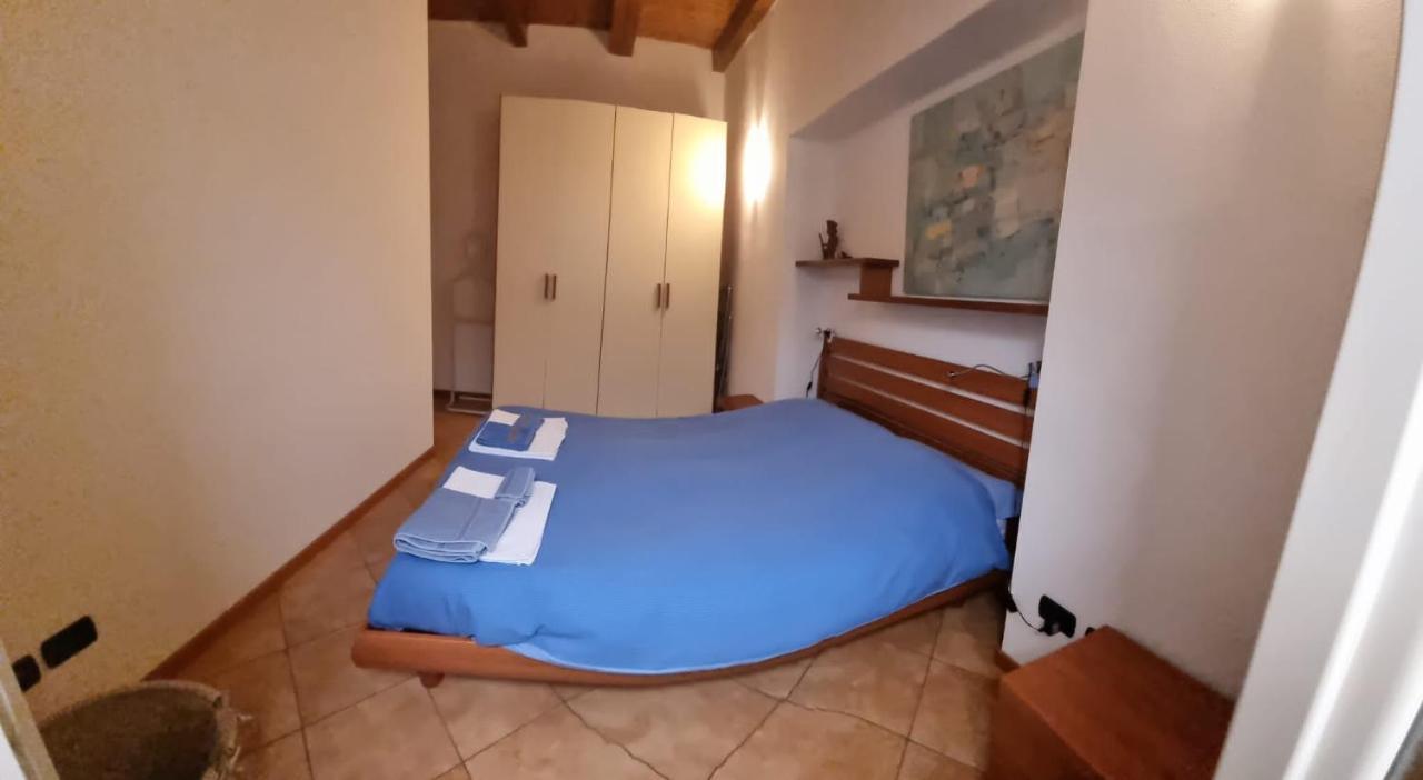 Casa Vacanze Il Tuffetto Olginate Exterior foto